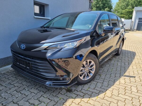 <span class="make">Toyota</span><br/> SIENNA LE  2.5L I4 F DOHC 16V HYBRID – Bild 2