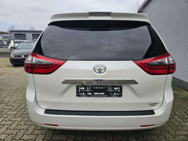 <span class="make">Toyota</span><br/> Sienna 3.5 V6 Limited Prem AWD ACC Leder 360 Kam – Bild 6