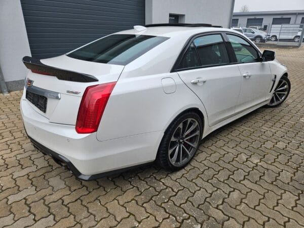 <span class="make">Cadillac</span><br/> CTS CTS-V Final Carbon Edition – Bild 5