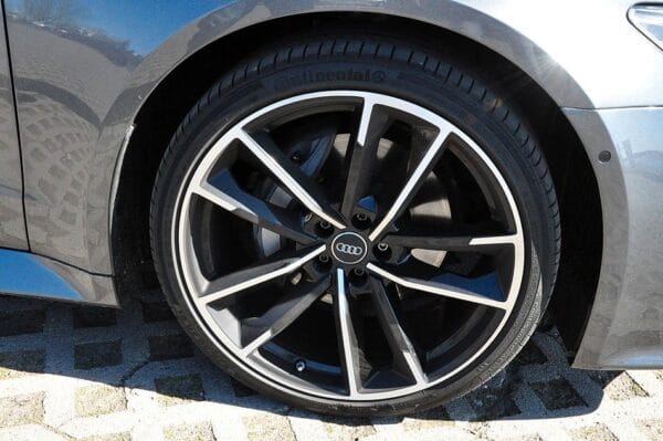 <span class="make">Audi</span><br/> A7 Sportback 50 TDI quattro S Line RFK Panorama – Bild 6