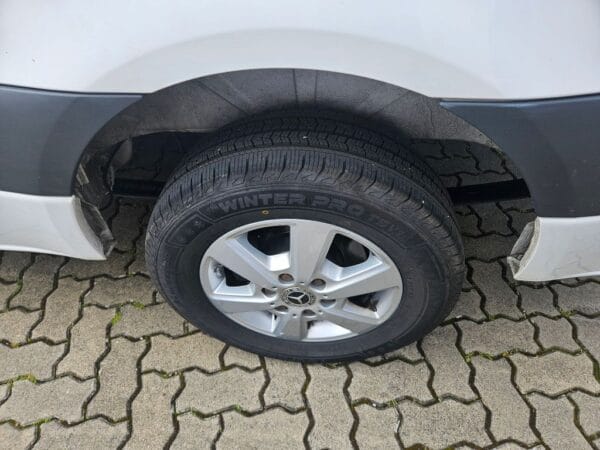 <span class="make">Mercedes-Benz</span><br/> Sprinter 314 CDI FWD L2 ACC RFK Navi SWA Alu – Bild 8