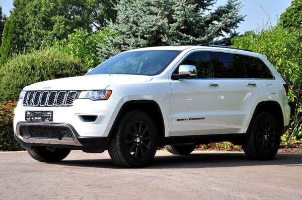 <span class="make">Jeep</span><br/> Grand Cherokee 3.6l V6 Limited Automatik – Bild 4