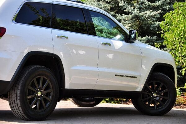 <span class="make">Jeep</span><br/> Grand Cherokee 3.6l V6 Limited Automatik – Bild 7