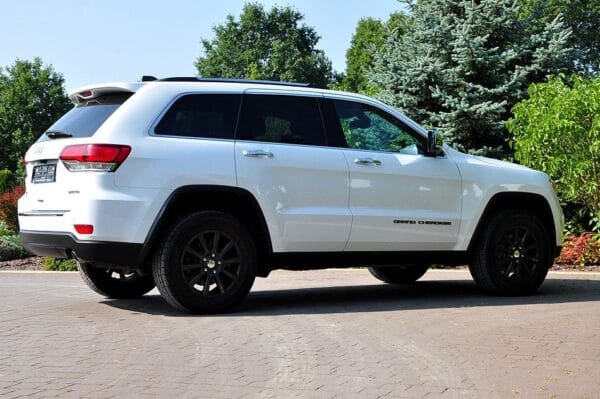 <span class="make">Jeep</span><br/> Grand Cherokee 3.6l V6 Limited Automatik – Bild 11