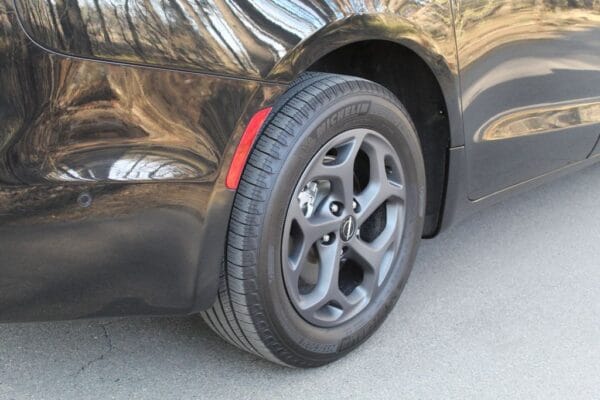 <span class="make">Chrysler</span><br/> Pacifica S HYBRID 3.6L 360 Kamera ACC SHA SWA – Bild 8