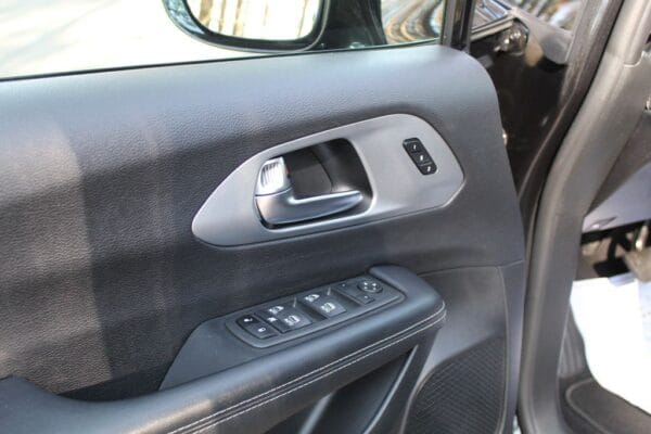 <span class="make">Chrysler</span><br/> Pacifica S HYBRID 3.6L 360 Kamera ACC SHA SWA – Bild 12