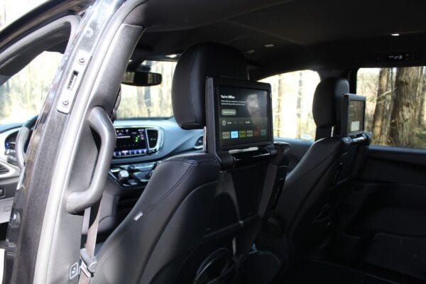 <span class="make">Chrysler</span><br/> Pacifica S HYBRID 3.6L 360 Kamera ACC SHA SWA – Bild 16