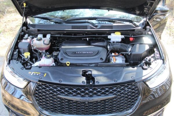 <span class="make">Chrysler</span><br/> Pacifica S HYBRID 3.6L 360 Kamera ACC SHA SWA – Bild 21