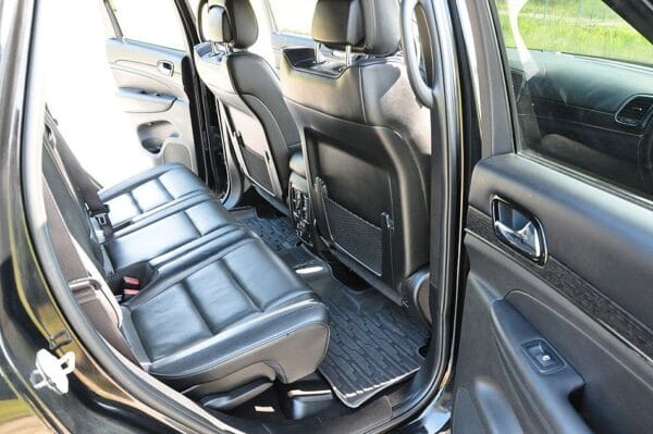 <span class="make">Jeep</span><br/> Grand Cherokee 5.7l V8 HEMI Automatik – Bild 17