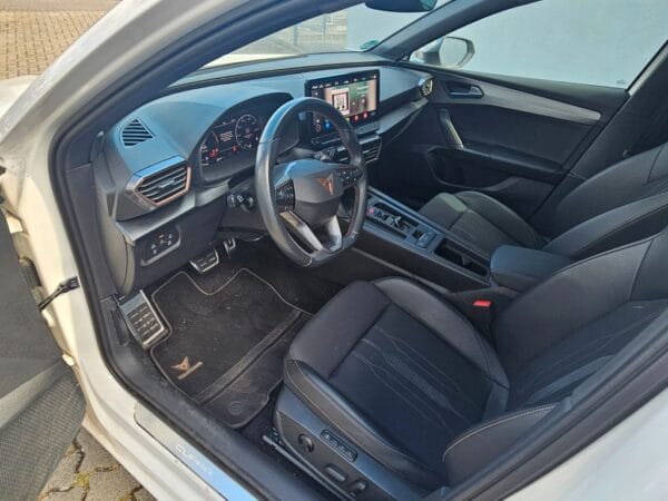 <span class="make">Cupra</span><br/> Leon 2.0 TSI RFK VK Navi – Bild 13