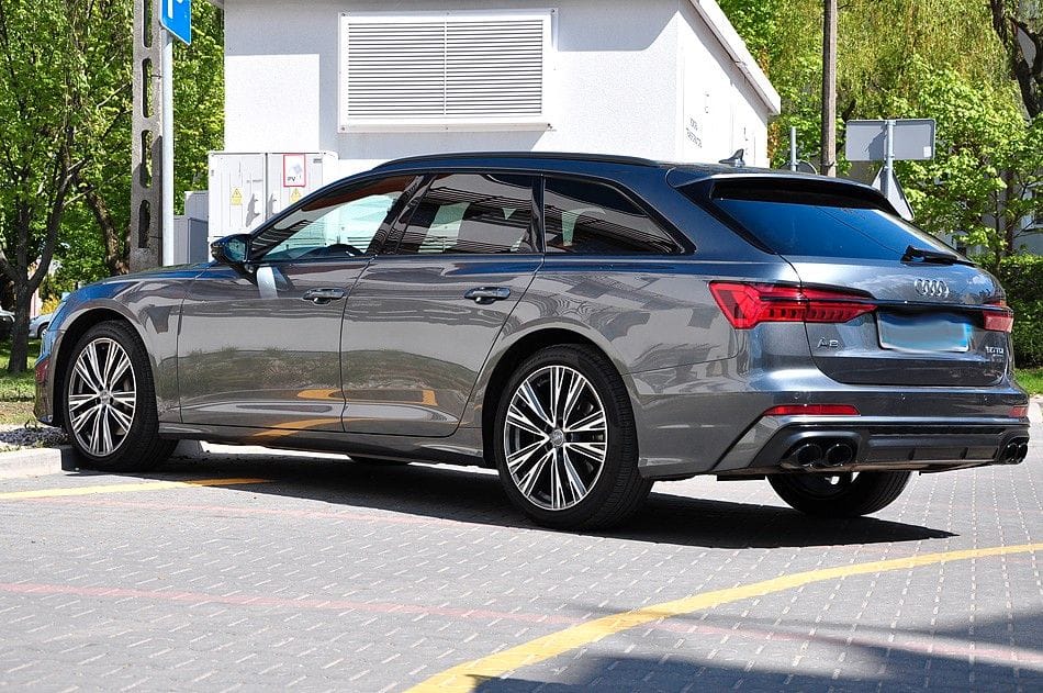 <span class="make">Audi</span><br/> A6 Avant 50 TDI quattro design RFK B&O S Line – Bild 7