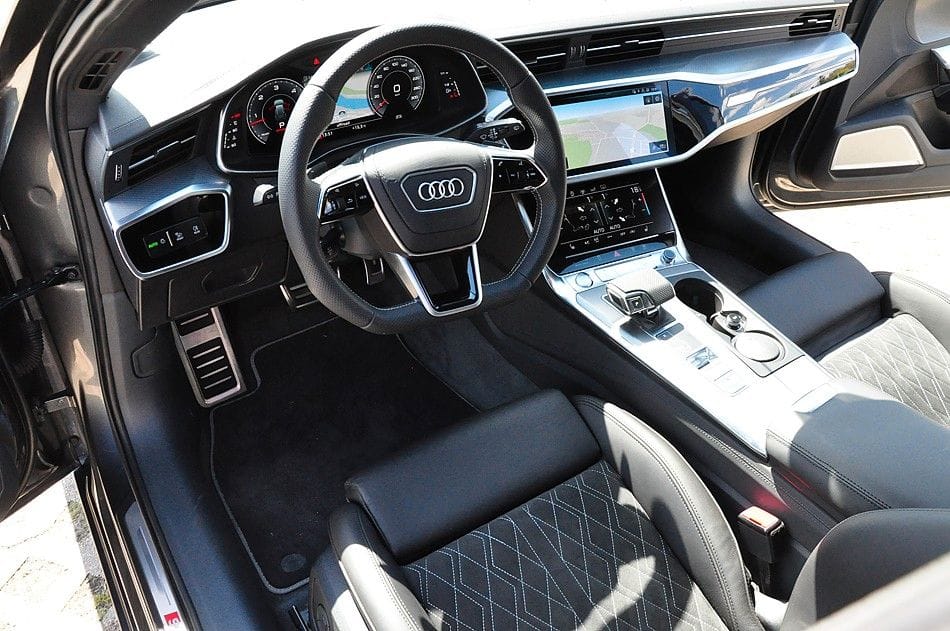 <span class="make">Audi</span><br/> A6 Avant 50 TDI quattro design RFK B&O S Line – Bild 11