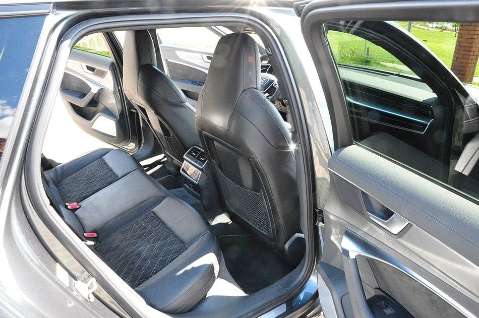 <span class="make">Audi</span><br/> A6 Avant 50 TDI quattro design RFK B&O S Line – Bild 19