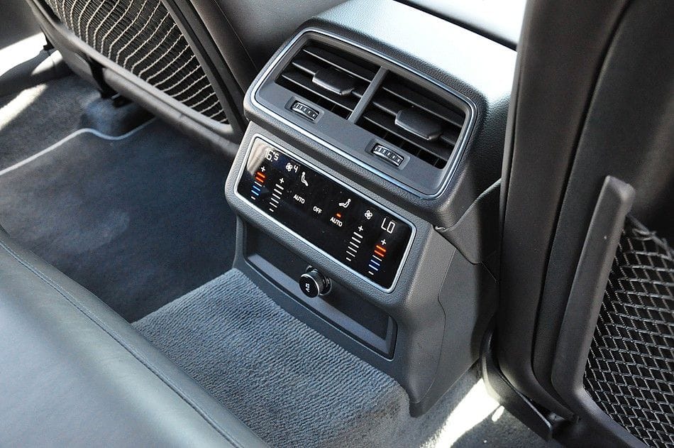 <span class="make">Audi</span><br/> A6 Avant 50 TDI quattro design RFK B&O S Line – Bild 20