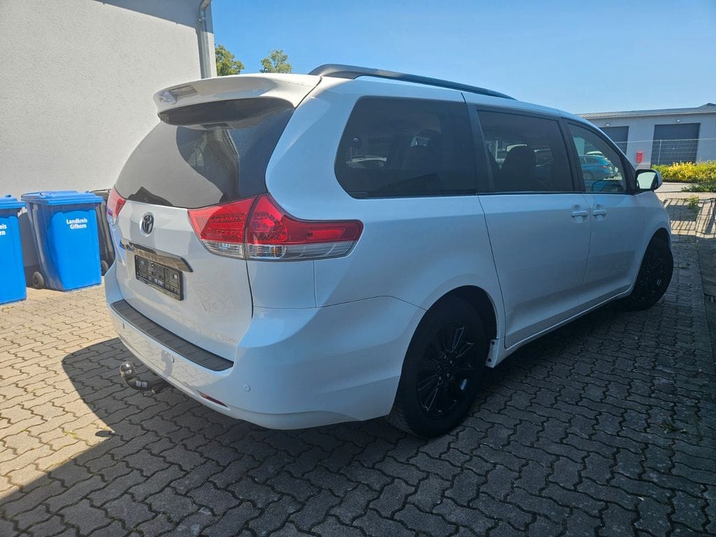 <span class="make">Toyota</span><br/> Sienna 3.5 V6 AWD XLE Leder RFK AHK SWA – Bild 6