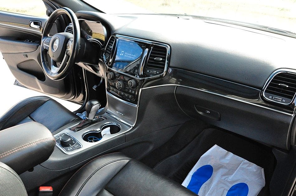 <span class="make">Jeep</span><br/> Grand Cherokee 5.7l V8 HEMI Automatik TRAILHAWK – Bild 9