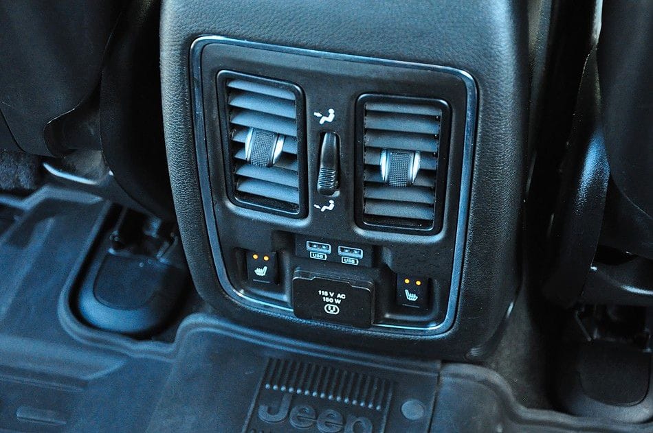 <span class="make">Jeep</span><br/> Grand Cherokee 5.7l V8 HEMI Automatik TRAILHAWK – Bild 19