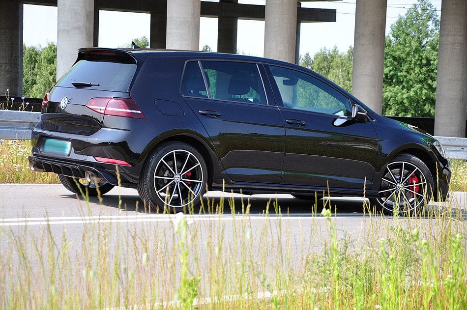 <span class="make">Volkswagen</span><br/> Golf VII Lim. GTI TCR RFK – Bild 5