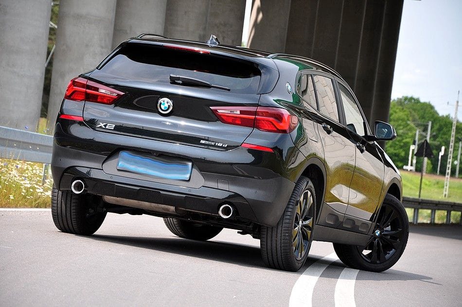 <span class="make">BMW</span><br/> X2 sDrive 18 d RFK Navi DAB Shadow-Line – Bild 8